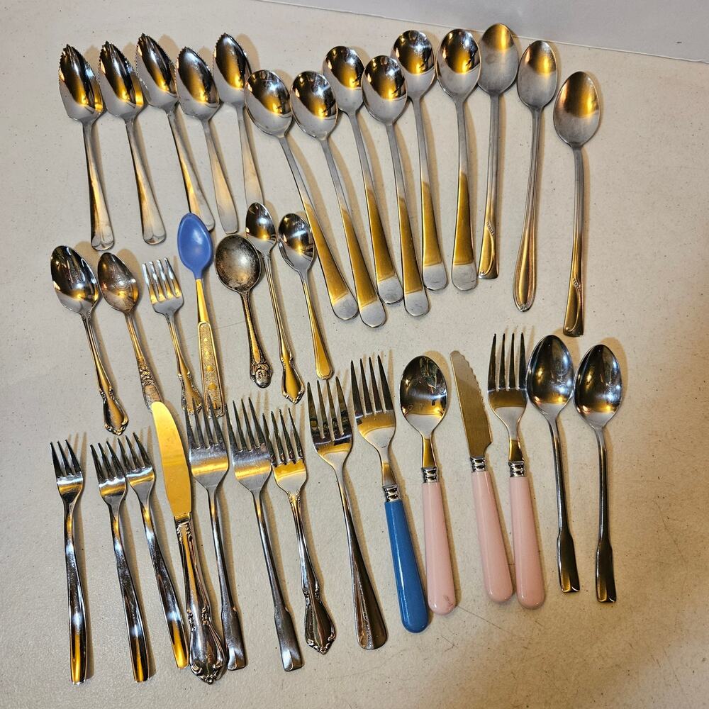 Vintage estate silverware Serving Utensil bundle - mixed lot DD-100